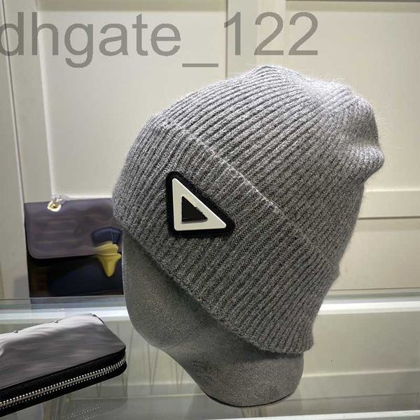 designer winter caps hats designer beanie women men luxurys beanies for couples womens mens double triangle fashion cap hat 6 color nvv9, Blue;gray
designer winter caps hats designer beanie women men luxurys beanies for couples womens mens double triangle fashion cap hat 6 color nvv9, Blue;gray