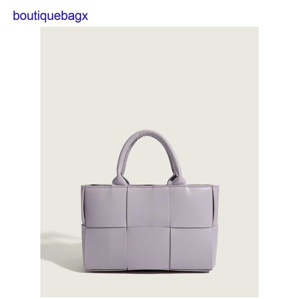 luxury bottegss venetss arco evening bags online store women's handheld small large capacity commuter tote woven 2023 new fashion with
luxury bottegss venetss arco evening bags online store women's handheld small large capacity commuter tote woven 2023 new fashion with
