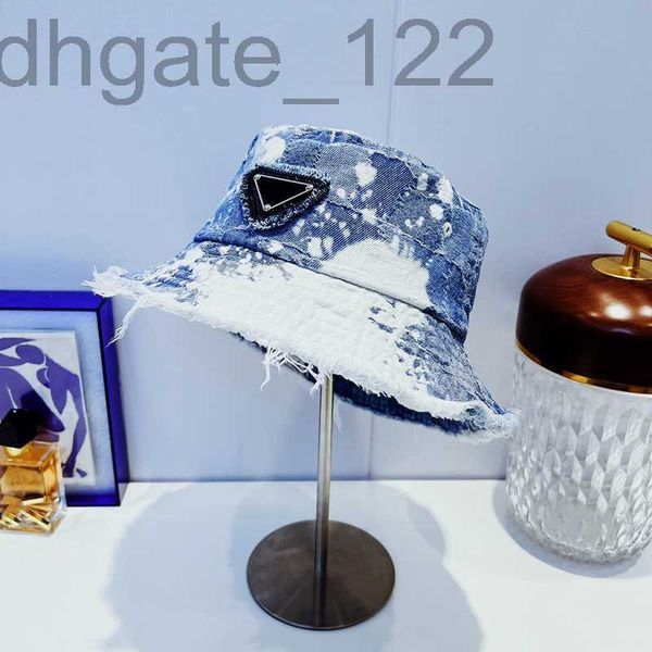 designer luxurys designers bucket hat fashion cap versatile and classic cowboy fisherman hats womes travel caps mens retro sunhats lbnt, Blue;gray
designer luxurys designers bucket hat fashion cap versatile and classic cowboy fisherman hats womes travel caps mens retro sunhats lbnt, Blue;gray
