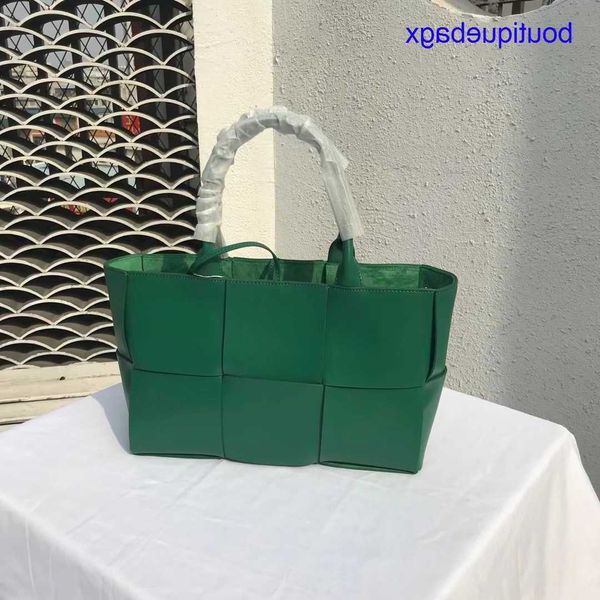 luxury bottegss venetss arco evening bags online store autumn woven shopping bag in new and hand winter 2023 large capacity tote l with logo
luxury bottegss venetss arco evening bags online store autumn woven shopping bag in new and hand winter 2023 large capacity tote l with logo