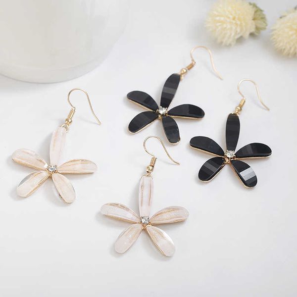 dangle chandelier 2021 real sale oorbellen han edition contracted five flower petals earrings female fashion and personality long joker ear, Silver
dangle chandelier 2021 real sale oorbellen han edition contracted five flower petals earrings female fashion and personality long joker ear, Silver