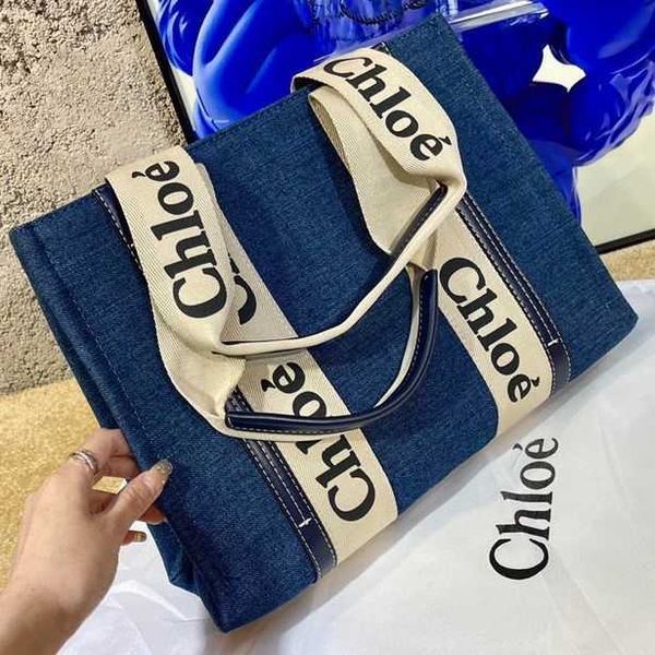woody designer tote bag women's travel summer new simple denim everyday leisure versatile college style 76k1, Black;red
woody designer tote bag women's travel summer new simple denim everyday leisure versatile college style 76k1, Black;red