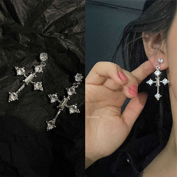 dangle chandelier rhinestone hoop earrings for women 2021 trend fashion korean style new cross earrings dangle for men punk grunge jewelry w, Silver
dangle chandelier rhinestone hoop earrings for women 2021 trend fashion korean style new cross earrings dangle for men punk grunge jewelry w, Silver