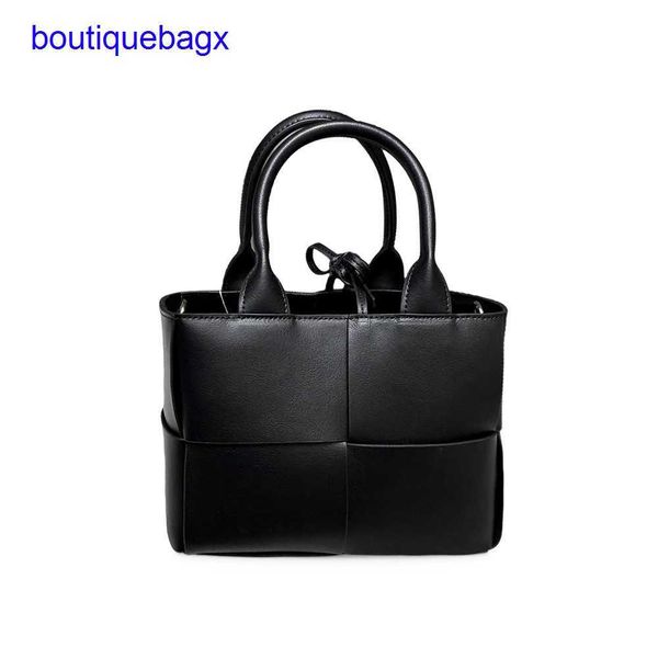 luxury bottegss venetss arco evening bags online store new korean version guangzhou checked bag cow 2023 leather coarse woven moth with logo
luxury bottegss venetss arco evening bags online store new korean version guangzhou checked bag cow 2023 leather coarse woven moth with logo