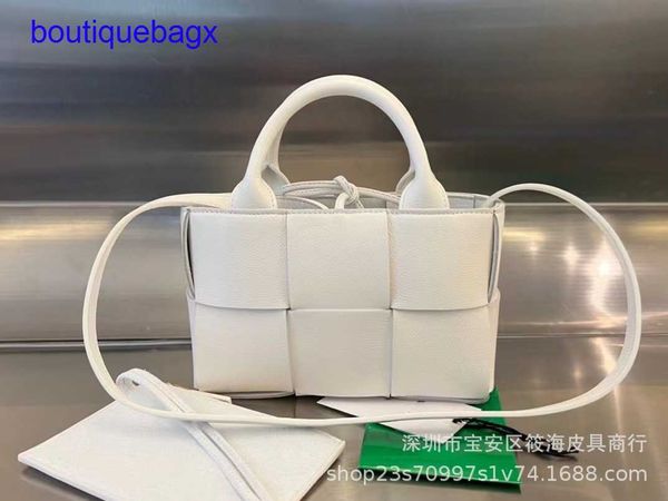 original edition luxury bottegss venetss arco evening bags online store luxury 2023 new leather women's bag factory advanced singl with
original edition luxury bottegss venetss arco evening bags online store luxury 2023 new leather women's bag factory advanced singl with