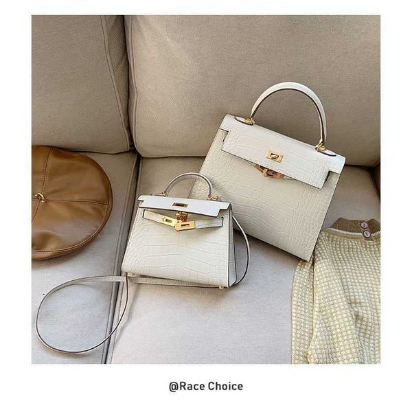 designer bags bag genuine leather second generation mini portable small female 2023 new summer tide net red single shoulder messenger bag
designer bags bag genuine leather second generation mini portable small female 2023 new summer tide net red single shoulder messenger bag