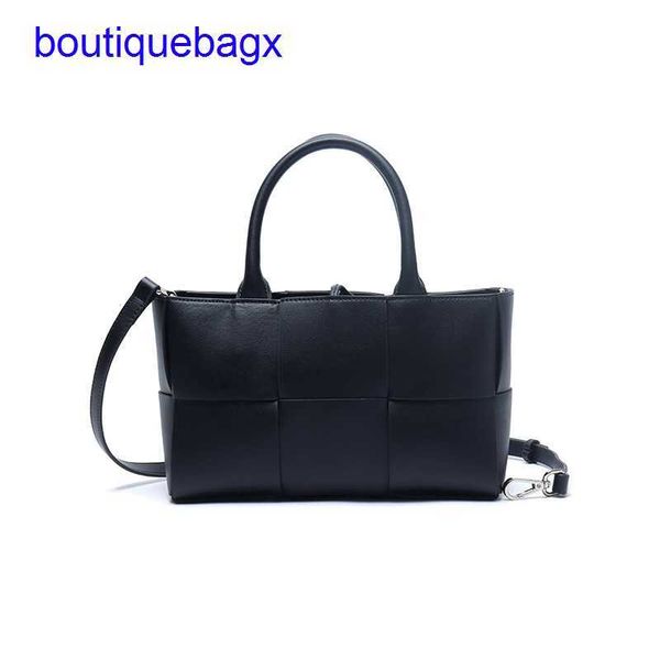 luxury bottegss venetss arco evening bags online store same autumn kyo and hye winter new song leather woven tote bag shopping sin with logo
luxury bottegss venetss arco evening bags online store same autumn kyo and hye winter new song leather woven tote bag shopping sin with logo