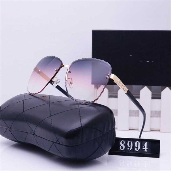 sunglasses 2023 new overseas sunglasses men's and women's street shooting travel fashion glasses 8994, White;black
sunglasses 2023 new overseas sunglasses men's and women's street shooting travel fashion glasses 8994, White;black