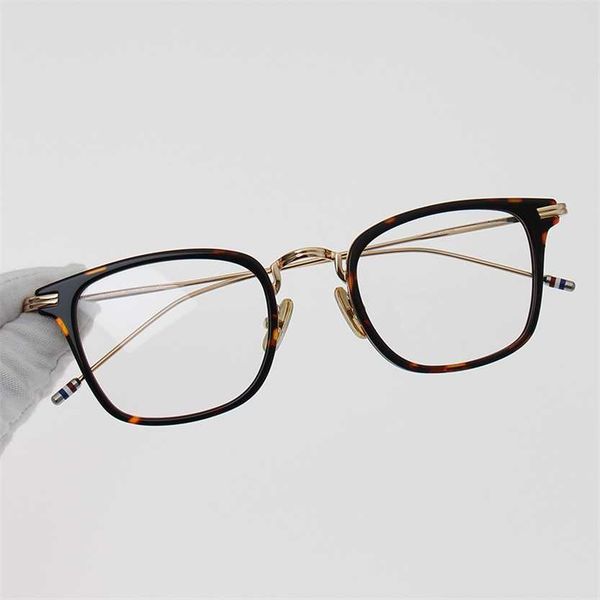 sunglasses 2023 new tb smoke gray square tb905 men's and women's net red the same medium gold eyeglass frame, White;black
sunglasses 2023 new tb smoke gray square tb905 men's and women's net red the same medium gold eyeglass frame, White;black