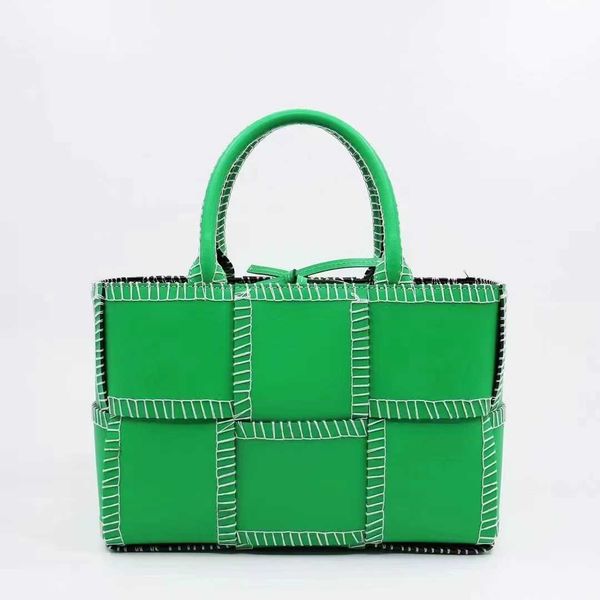 b venta designer women purse shoulder bag small botvbrick cowhide contrast tote shopping hand-embroidered design woven new hand leisure with
b venta designer women purse shoulder bag small botvbrick cowhide contrast tote shopping hand-embroidered design woven new hand leisure with