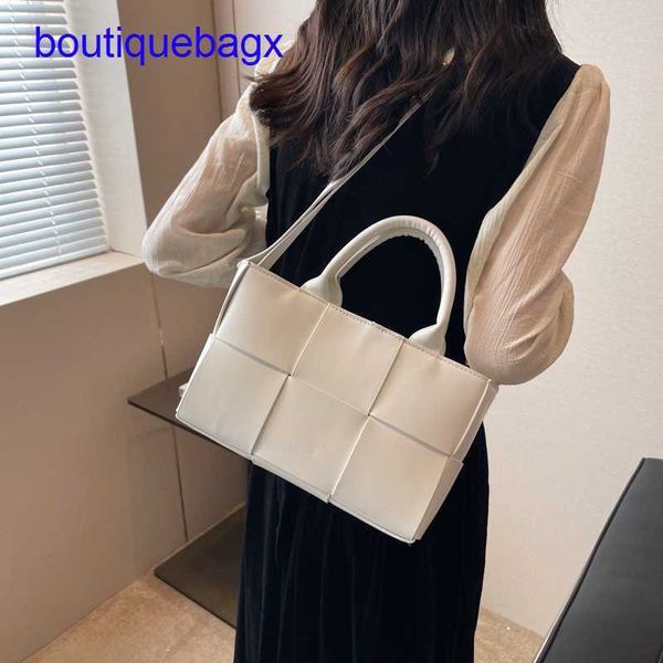 luxury bottegss venetss arco evening bags online store large bag woven capacity fashion 2023 new hand spring women's simple tote h with
luxury bottegss venetss arco evening bags online store large bag woven capacity fashion 2023 new hand spring women's simple tote h with