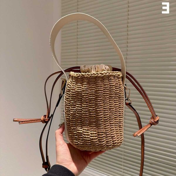 woody designer tote bag women's new straw vegetable basket handheld shoulder messenger fashion casual versatile makeup c o116, Black;red
woody designer tote bag women's new straw vegetable basket handheld shoulder messenger fashion casual versatile makeup c o116, Black;red
