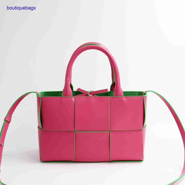 luxury bottegss venetss arco evening bags online store handbag large capacity leather shoulder mummy woven commuter tote color mat with logo
luxury bottegss venetss arco evening bags online store handbag large capacity leather shoulder mummy woven commuter tote color mat with logo