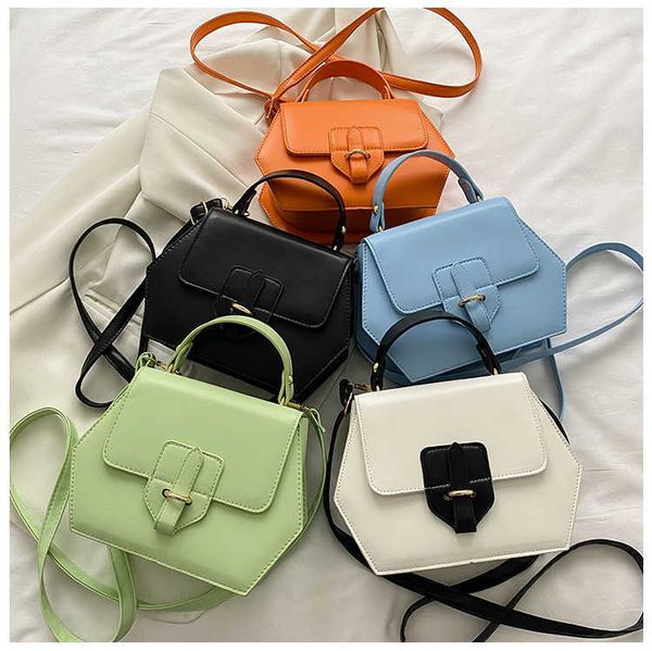 female new fashion handbags fashion shoulder bags casual irregular shape messenger bags solid color bags 230308
female new fashion handbags fashion shoulder bags casual irregular shape messenger bags solid color bags 230308