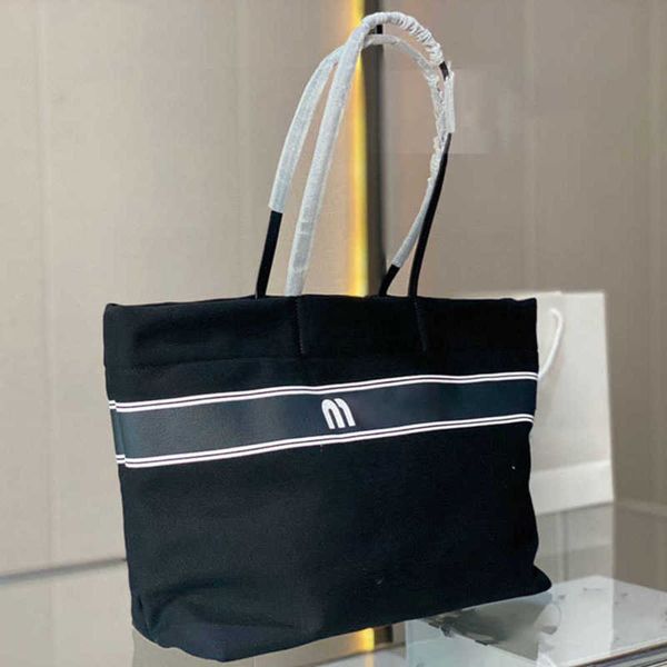 totes bags designer shopping bag women canvas handbags luxury stripes letters printing large tote bag casual shoulder wallet 221019
totes bags designer shopping bag women canvas handbags luxury stripes letters printing large tote bag casual shoulder wallet 221019