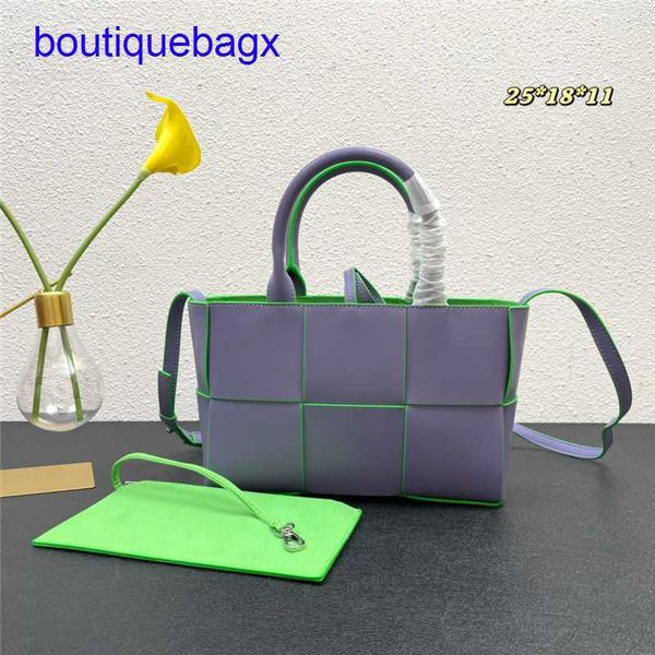 original edition luxury bottegss venetss arco evening bags online store basket cowhide color matching woven bag large vegetable ca with logo
original edition luxury bottegss venetss arco evening bags online store basket cowhide color matching woven bag large vegetable ca with logo