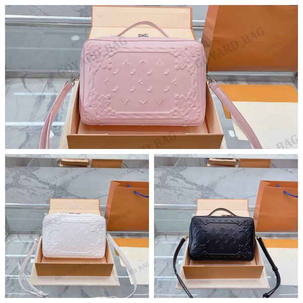 castle relief emboss evening bags leather backpack handle soft trunk purse women luxury camera shoulder bags designer white square box
castle relief emboss evening bags leather backpack handle soft trunk purse women luxury camera shoulder bags designer white square box