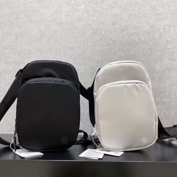 ll outdoor bags crossbody bag gym elastic adjustable strap zipper shoulder belts fanny pack white black colors 2l
ll outdoor bags crossbody bag gym elastic adjustable strap zipper shoulder belts fanny pack white black colors 2l