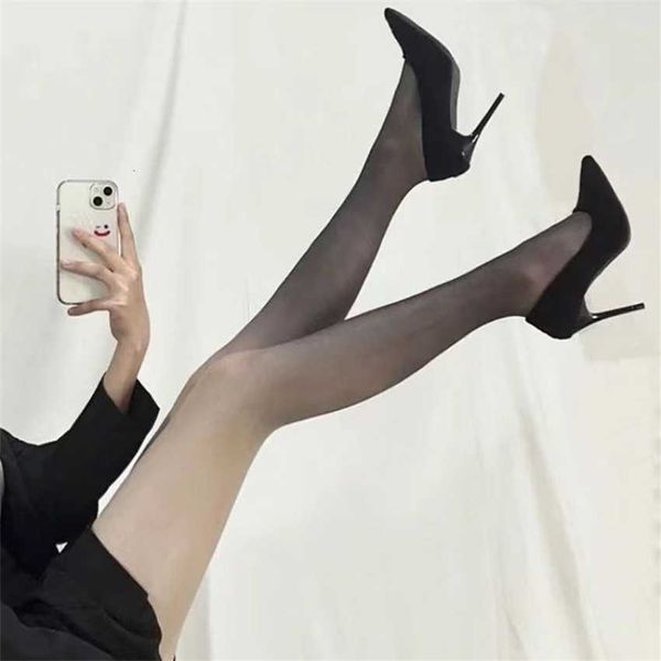 gradual color silk stockings female girls black lust white summer thin anti-hook grey jumpsuit socks, Black;white
gradual color silk stockings female girls black lust white summer thin anti-hook grey jumpsuit socks, Black;white