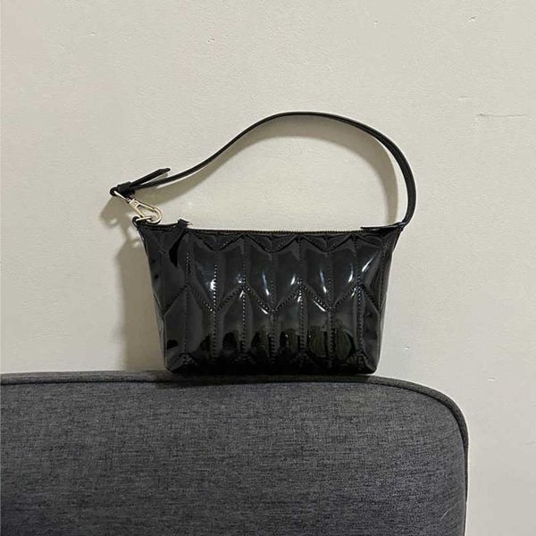 designer bags women baguette patent leather underarm bag luxurys handbags handbag high capacity designer leather lady wallet 230301
designer bags women baguette patent leather underarm bag luxurys handbags handbag high capacity designer leather lady wallet 230301