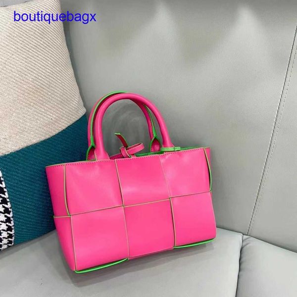 luxury bottegss venetss arco evening bags online store and winter 2023 new woven women's autumn advanced color contrast portable v with
luxury bottegss venetss arco evening bags online store and winter 2023 new woven women's autumn advanced color contrast portable v with