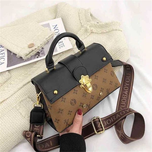handbag 2023 fashion women's bag leather quality handbag women's spring and summer print diagonal portable women bag
handbag 2023 fashion women's bag leather quality handbag women's spring and summer print diagonal portable women bag