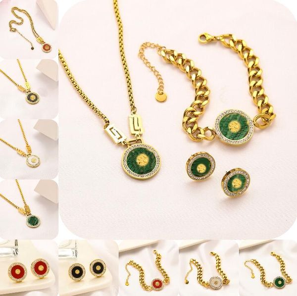 2023 fashion banshee necklace bracelet enamel medusa portrait pendants stud earring sets titanium steel ladies designer jewelry gifts ms21 -, Black
2023 fashion banshee necklace bracelet enamel medusa portrait pendants stud earring sets titanium steel ladies designer jewelry gifts ms21 -, Black