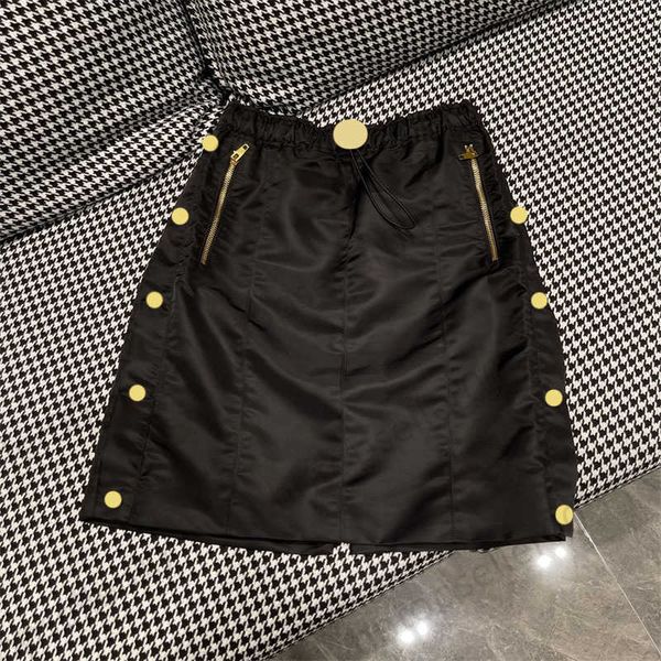 black womens designer skirt spring summer fashion casual loose simple nylon skirt elastic waist drawcord design custom metal buckle monochro
black womens designer skirt spring summer fashion casual loose simple nylon skirt elastic waist drawcord design custom metal buckle monochro