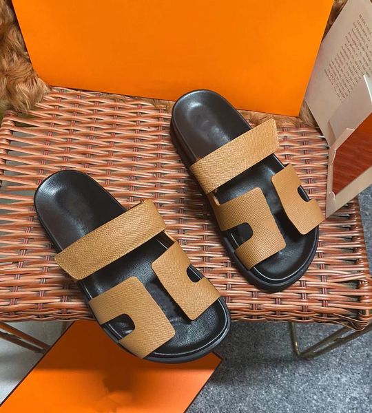 designer chypre silppers men women fashion beach sandals smooth saffiano suede leather slides non-slip outdoor flip-flops casual shoes 35-46, Black
designer chypre silppers men women fashion beach sandals smooth saffiano suede leather slides non-slip outdoor flip-flops casual shoes 35-46, Black