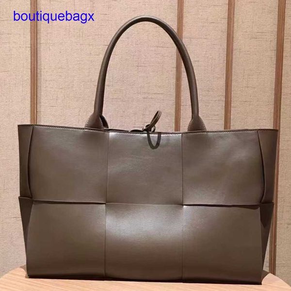 luxury bottegss venetss arco evening bags online store same autumn and winter new song hye kyo leather woven tote bag shopping sin with logo
luxury bottegss venetss arco evening bags online store same autumn and winter new song hye kyo leather woven tote bag shopping sin with logo