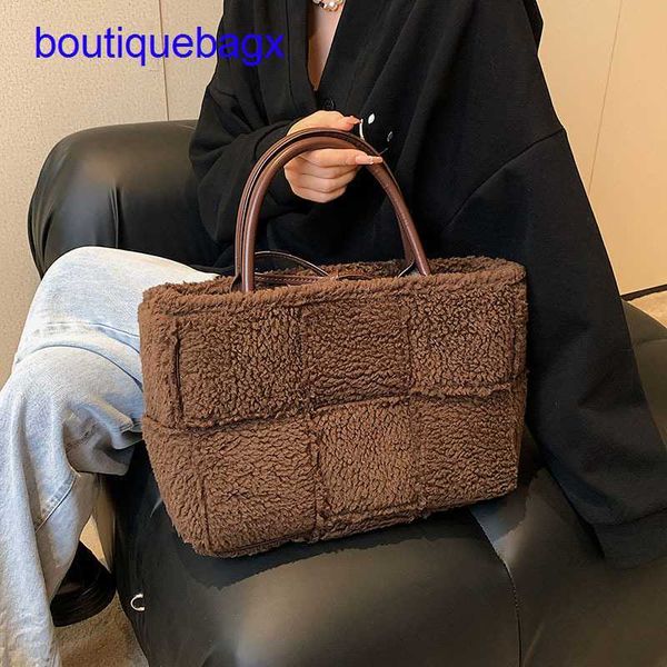 luxury bottegss venetss arco evening bags online store women's 2023 winter new fashion personalized woven small popular korean sty with
luxury bottegss venetss arco evening bags online store women's 2023 winter new fashion personalized woven small popular korean sty with