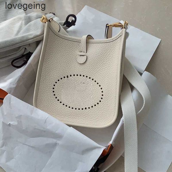 designer bag h evelynbag hand thread bags 2023 sewn wax mini tote cowhide women's togo leisure 18cm 4p99 with logo bgbf
designer bag h evelynbag hand thread bags 2023 sewn wax mini tote cowhide women's togo leisure 18cm 4p99 with logo bgbf
