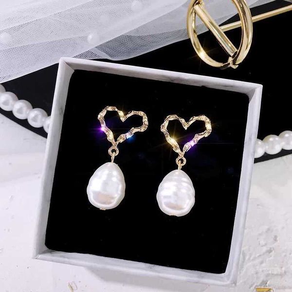 dangle chandelier south korea's hundred ins fairy wind earrings needle temperament hollow love earrings female pearl pendant earrings g, Silver
dangle chandelier south korea's hundred ins fairy wind earrings needle temperament hollow love earrings female pearl pendant earrings g, Silver