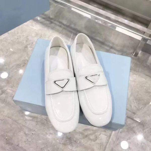 women dress shoes platform weddingluxury designer shoe classic women fashion loafer genuine 100% leather thick soles flats black white
women dress shoes platform weddingluxury designer shoe classic women fashion loafer genuine 100% leather thick soles flats black white