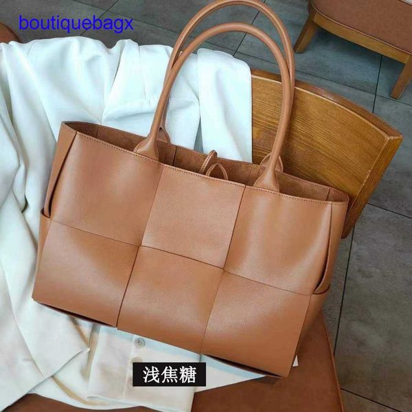 luxury bottegss venetss arco evening bags online store bag 2023 big new texture autumn winter woven tote women's leather large cap with
luxury bottegss venetss arco evening bags online store bag 2023 big new texture autumn winter woven tote women's leather large cap with