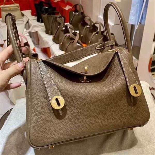 handbag 2023 fashion women's bag leather quality handbag leather women's shoulder portable simple bag
handbag 2023 fashion women's bag leather quality handbag leather women's shoulder portable simple bag