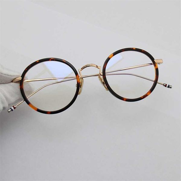 sunglasses 2023 new tb round glasses tb906 men's and women's net red the same medium gold eyeglasses frame, White;black
sunglasses 2023 new tb round glasses tb906 men's and women's net red the same medium gold eyeglasses frame, White;black