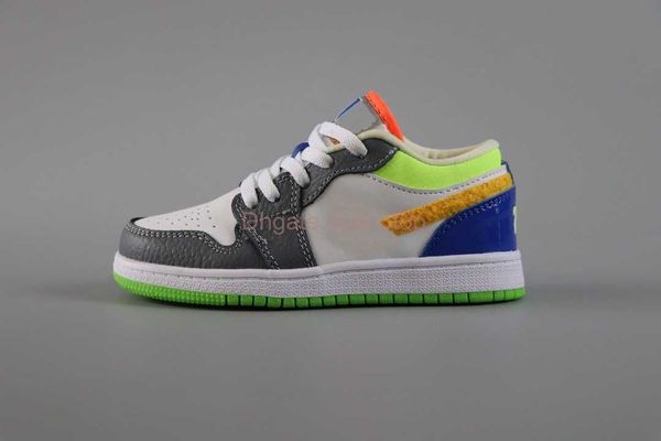 2023 little kids shoes low grey white green yellow girls boys shoes running sports sneakers fashion soccer dd1391-702 size eur 25-35, Black
2023 little kids shoes low grey white green yellow girls boys shoes running sports sneakers fashion soccer dd1391-702 size eur 25-35, Black