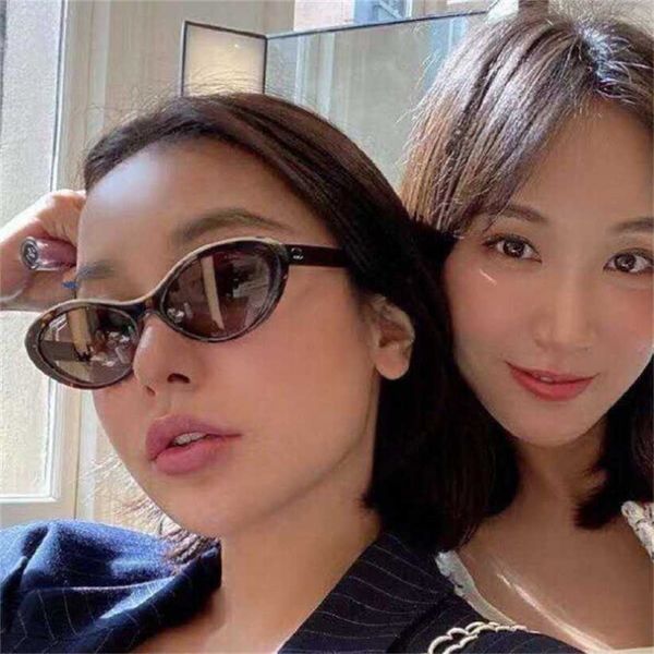 sunglasses 2023 new xiaoxiangjia ins fashion oval star net red letter sunglasses ch5416, White;black
sunglasses 2023 new xiaoxiangjia ins fashion oval star net red letter sunglasses ch5416, White;black