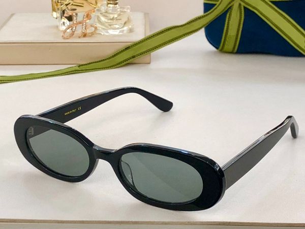 funky sunglasses for women men summer 0961 style anti-ultraviolet retro plate oval full frame fashion glasses random box, White;black
funky sunglasses for women men summer 0961 style anti-ultraviolet retro plate oval full frame fashion glasses random box, White;black