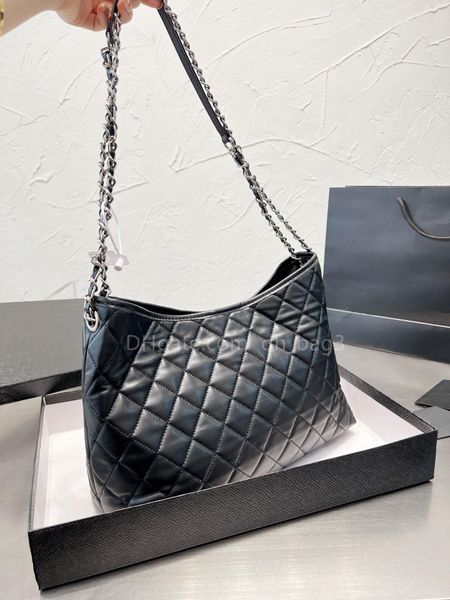 fashion shopping bag designer women's handbag luxury one shoulder bag crossbody bag tote bag soft leather classic ringer chain large ca
fashion shopping bag designer women's handbag luxury one shoulder bag crossbody bag tote bag soft leather classic ringer chain large ca
