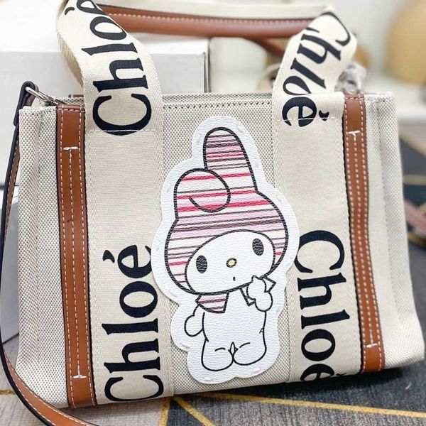 woody designer tote bag 36 calf 27 leather with medium canvas 20cm size small 26cm large 42 32 8uo1, Black;red
woody designer tote bag 36 calf 27 leather with medium canvas 20cm size small 26cm large 42 32 8uo1, Black;red