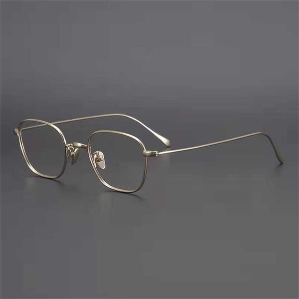 sunglasses 2023 new japanese pure titanium ultra-light anti-blue myopia glasses frame, White;black
sunglasses 2023 new japanese pure titanium ultra-light anti-blue myopia glasses frame, White;black