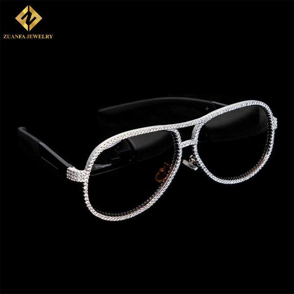 new personalized metal inlaid 5a zircon ins men's and women's exquisite full diamond modern sunglasses trendy glasses linka, White;black
new personalized metal inlaid 5a zircon ins men's and women's exquisite full diamond modern sunglasses trendy glasses linka, White;black