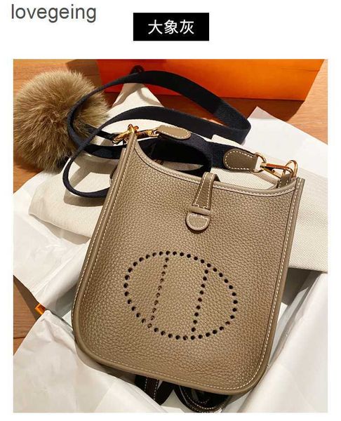 2023 head bag bags tote hollow designer bucket evelyns layer cow lychee herms grain women's one shoulder cross body 18cm e18p
2023 head bag bags tote hollow designer bucket evelyns layer cow lychee herms grain women's one shoulder cross body 18cm e18p