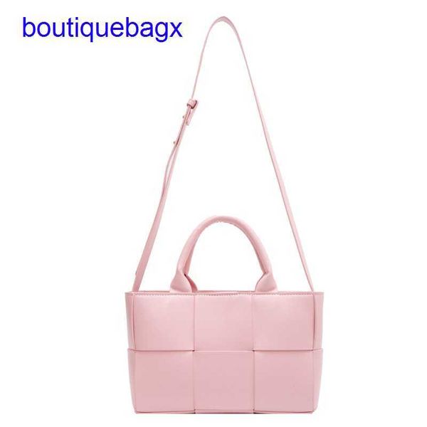 luxury bottegss venetss arco evening bags online store korean large bag style women's 2023 textured new shoulder large capacity wo with
luxury bottegss venetss arco evening bags online store korean large bag style women's 2023 textured new shoulder large capacity wo with