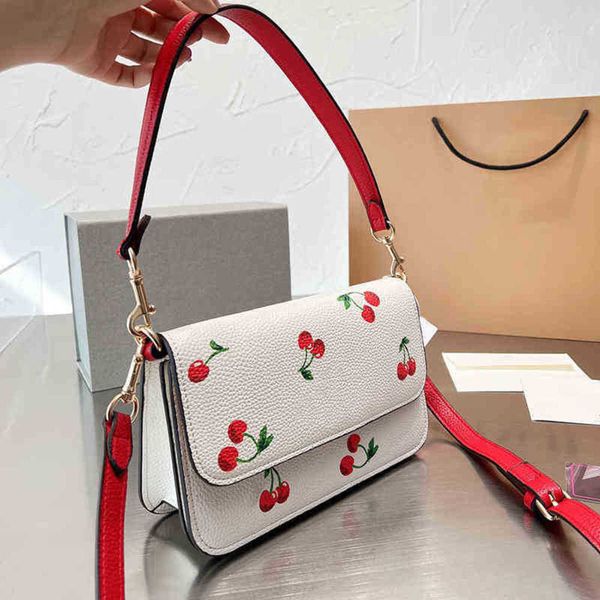 shoulder bag designer women handbags crossbody new cherry pattern leather messenger bags purses ladies wallets 220625
shoulder bag designer women handbags crossbody new cherry pattern leather messenger bags purses ladies wallets 220625