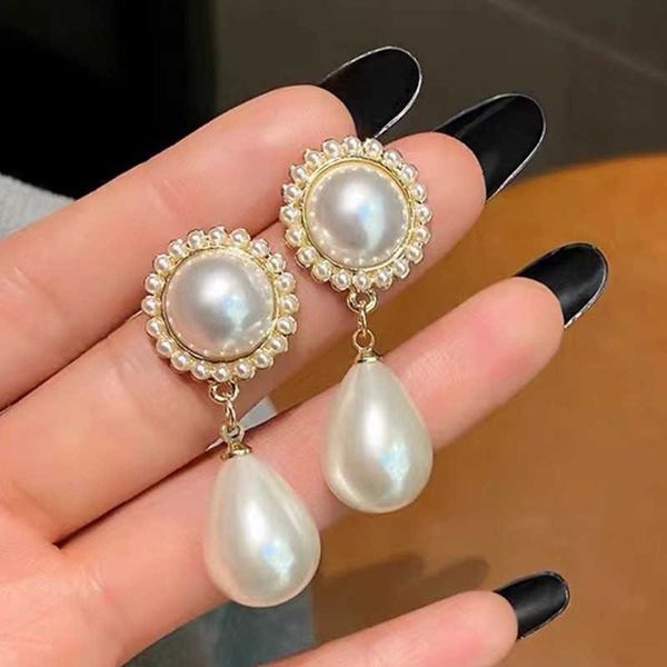 charm korean flower earrings for women sweet girls charm jewelry white imitation pearl on ear ball stud earrings party wedding gift aa230327, Golden
charm korean flower earrings for women sweet girls charm jewelry white imitation pearl on ear ball stud earrings party wedding gift aa230327, Golden