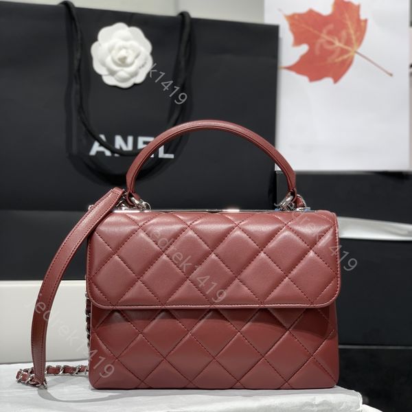 women's fashion channel bags handbags designer sheepskin tote bag flap clutch silver hardware chain crossbody bags 10a genuine leather
women's fashion channel bags handbags designer sheepskin tote bag flap clutch silver hardware chain crossbody bags 10a genuine leather