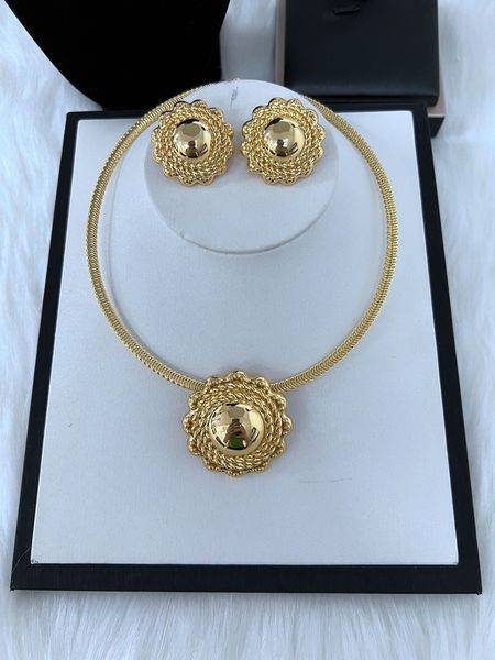 wedding jewelry sets dubai gold color jewelry sets for women fashion vintage earring and necklace for women wedding accessories bride jewelr, Slivery;golden
wedding jewelry sets dubai gold color jewelry sets for women fashion vintage earring and necklace for women wedding accessories bride jewelr, Slivery;golden